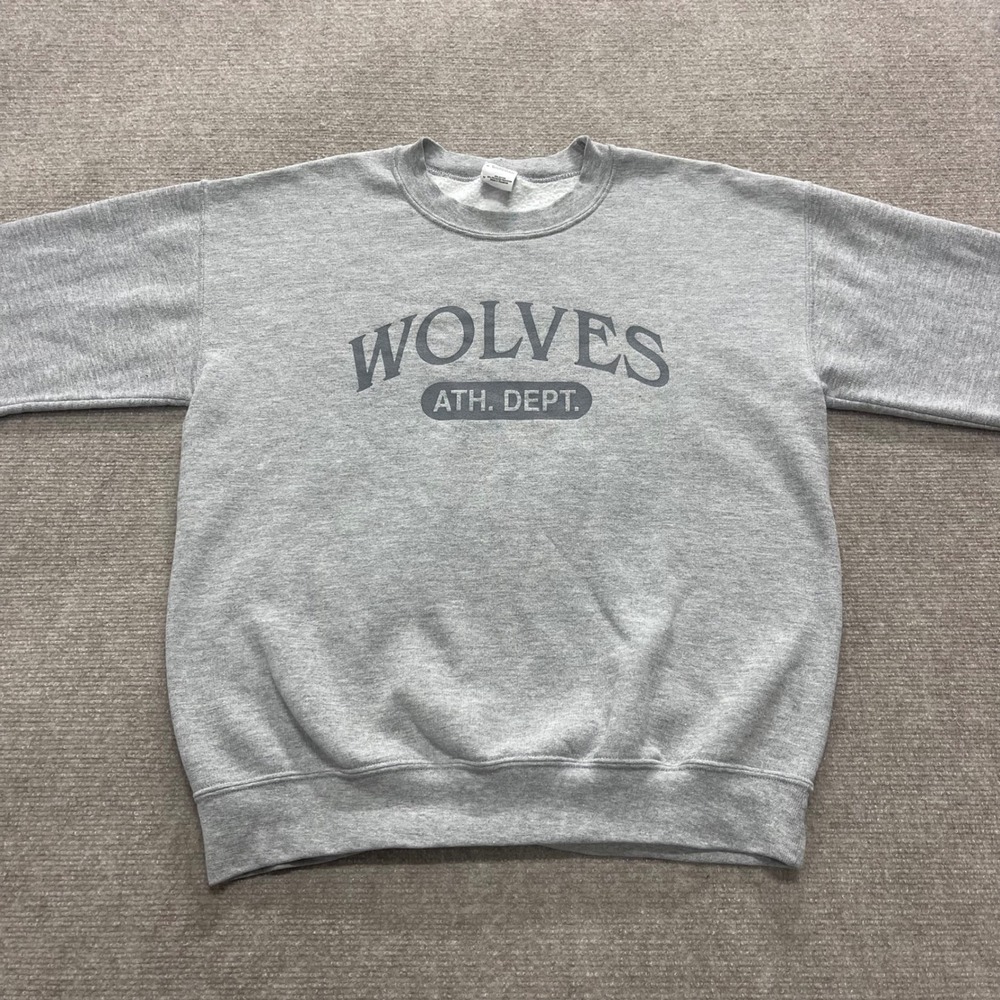 Vintage WOLVES ATH. DEPT Grey Faded Crewneck Pullover Sweater Mens Medium